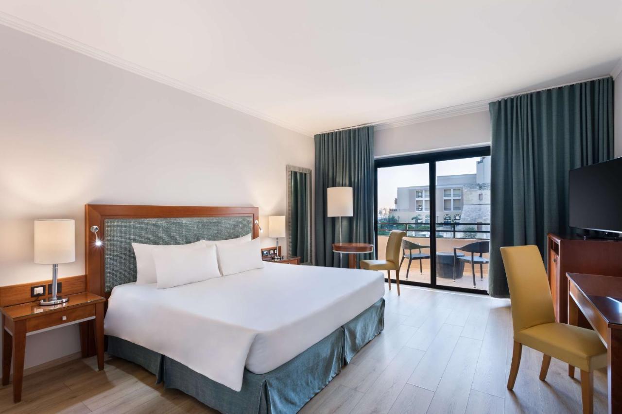 Radisson Blu Resort, Malta San Ġiljan