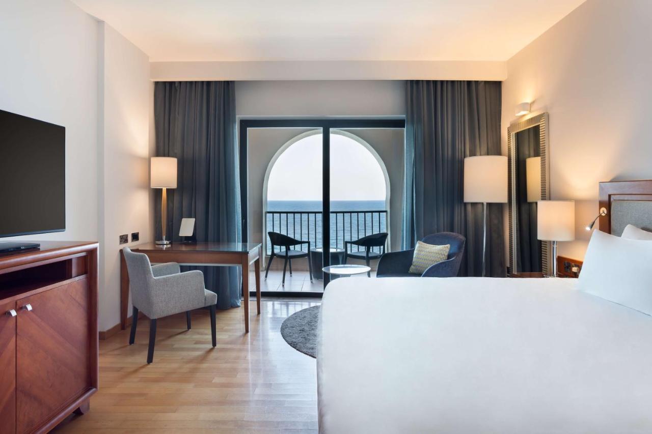 Hotel Radisson Blu Resort, Malta 5*
